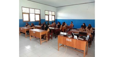 Ujian Sekolah Menggunakan Chromebook dan Android Memanfaatkan Google Form Tahun Ajaran 2021/2022